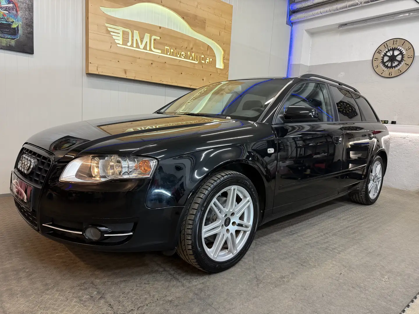 Audi A4 A4 Avant 1,9 Komfort TDI DPF Komfort Edition Schwarz - 1