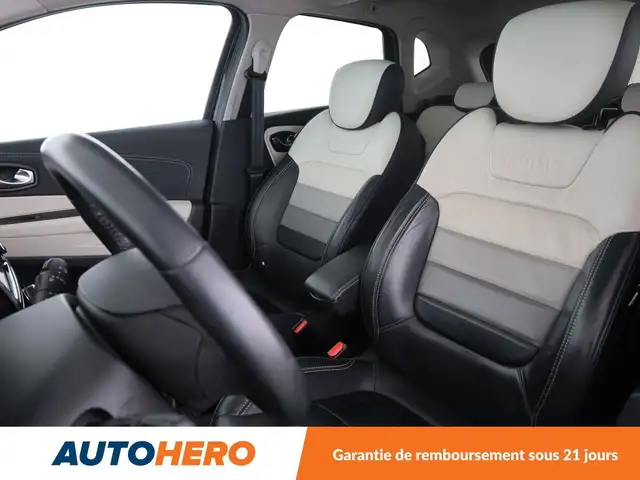 Renault Captur view 10