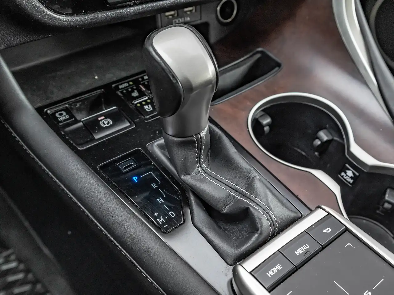 Lexus RX photo Lexus RX