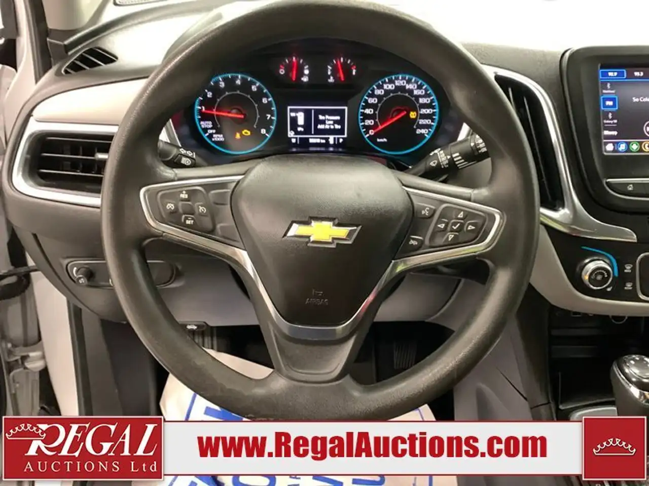 Chevrolet Equinox снимка Chevrolet Equinox