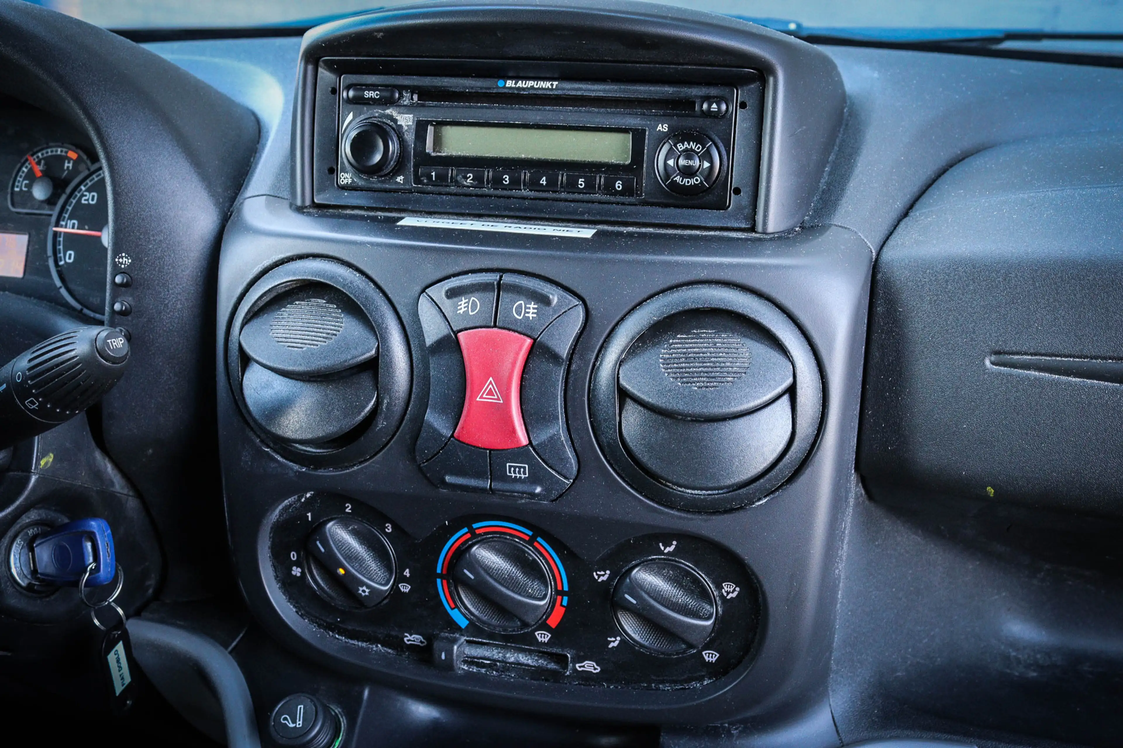 Fiat Doblo 1.4 SX Airco / Lage km stand — photo 6