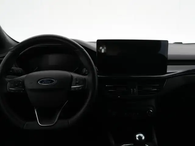 Ford Focus view 7