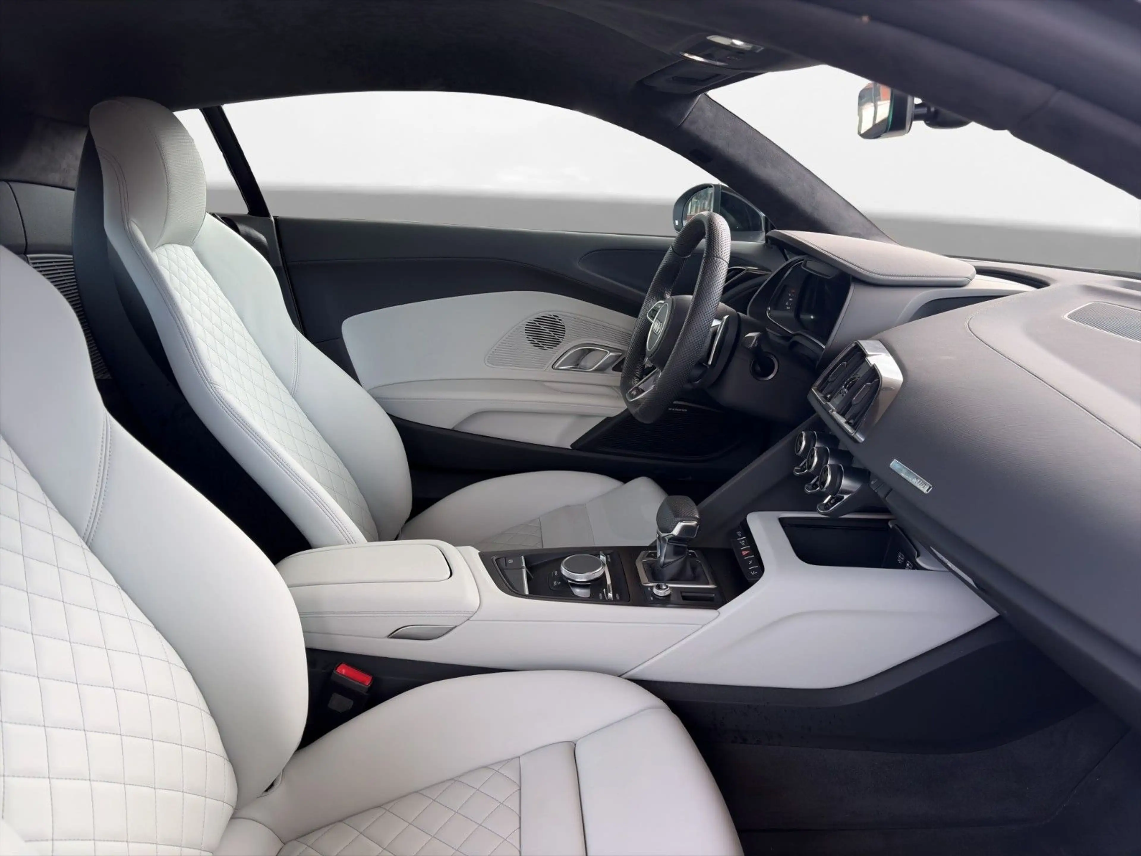 Audi R8 Coupe V10 perf. RWD Nappa Kamera B&O Sound — photo 9