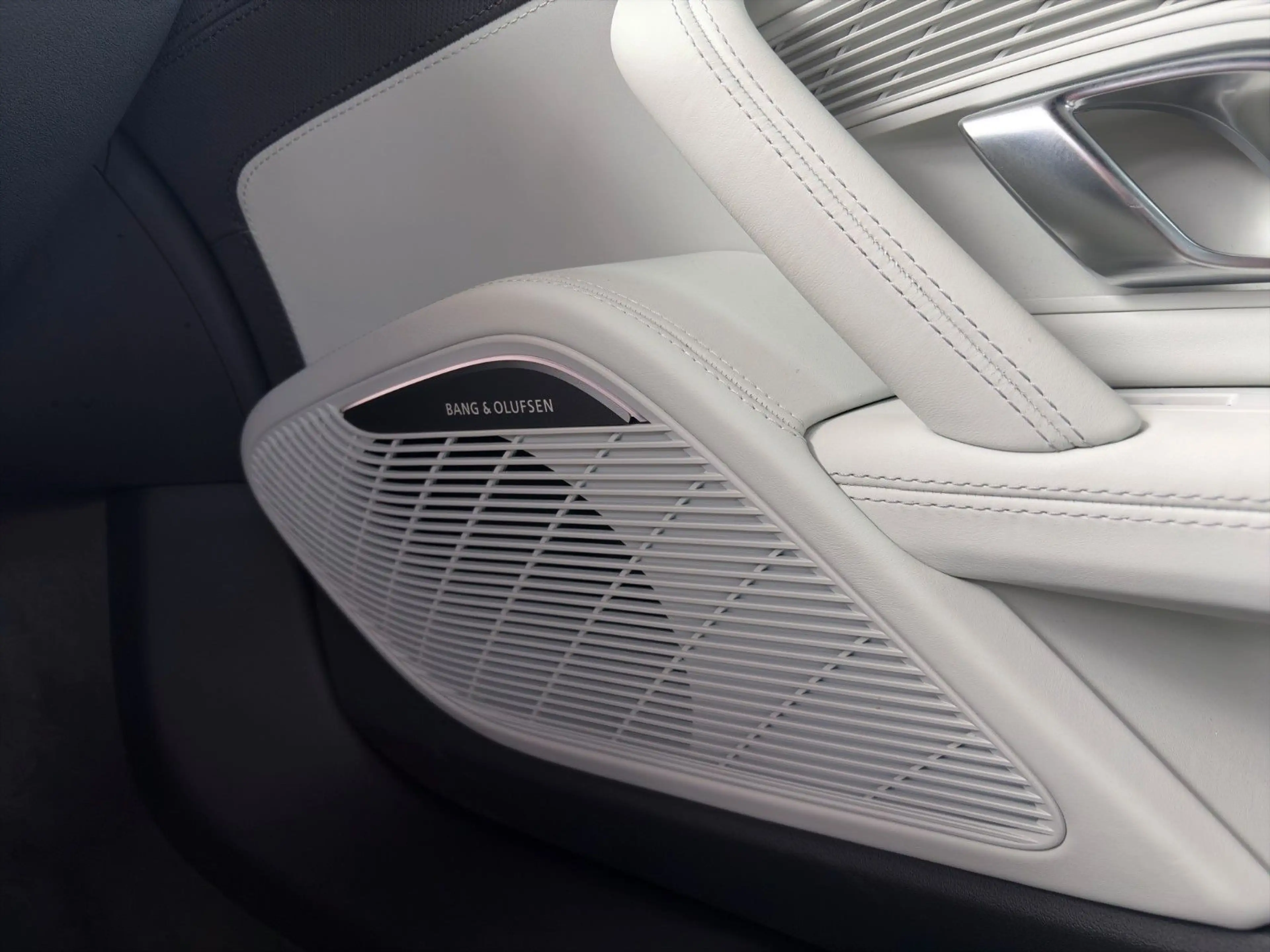 Audi R8 Coupe V10 perf. RWD Nappa Kamera B&O Sound — photo 15