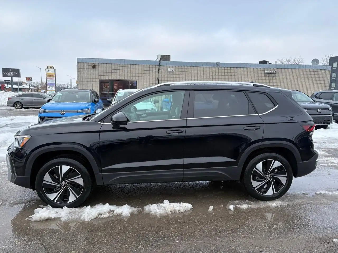 Volkswagen Taos снимка Volkswagen Taos