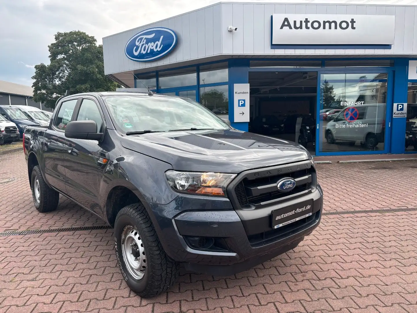Ford Ranger 2.2 TDCi XL Doka 4x4*Klima*DAB*AHK Grau - 1
