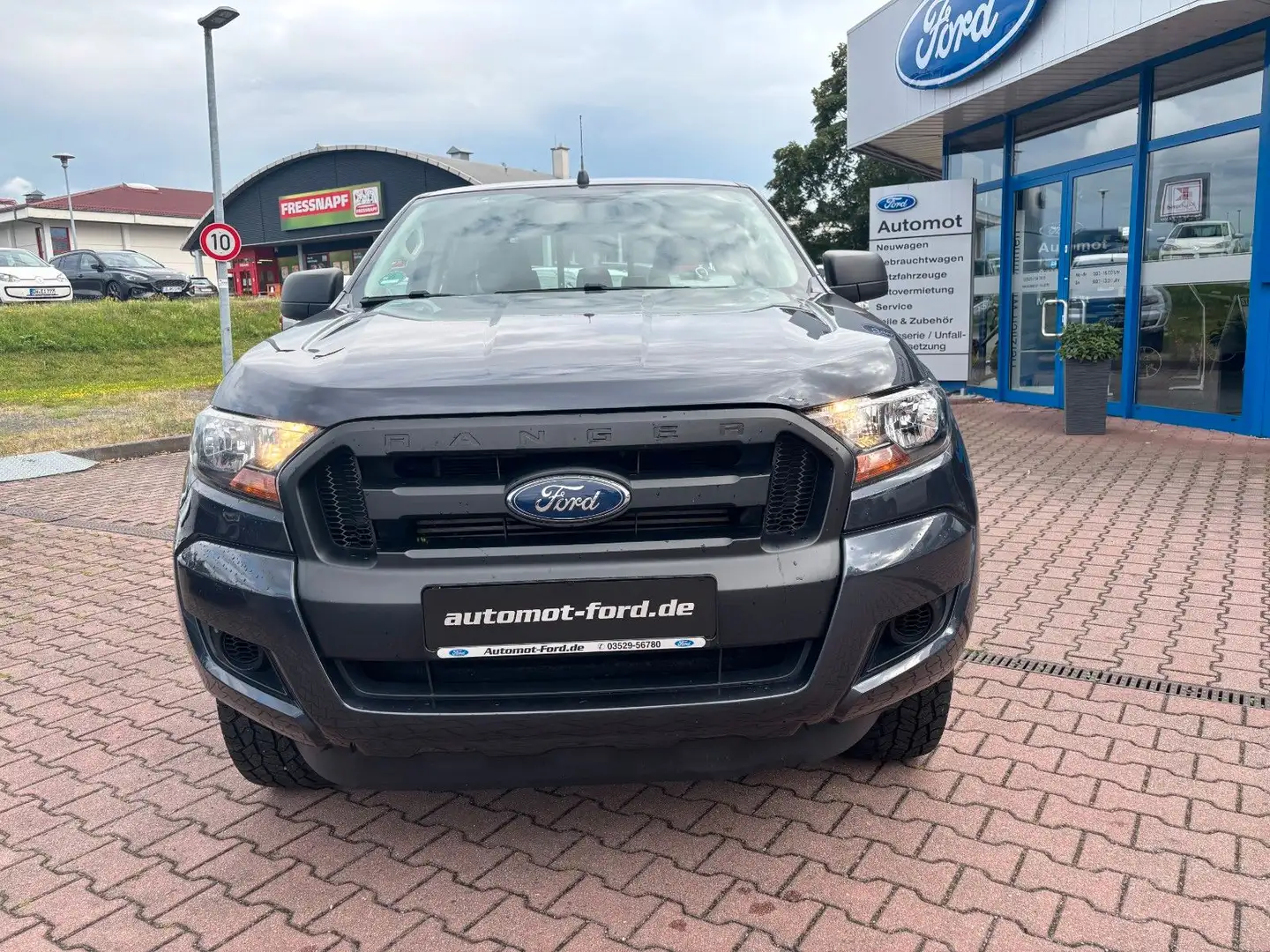 Ford Ranger 2.2 TDCi XL Doka 4x4*Klima*DAB*AHK Grau - 2