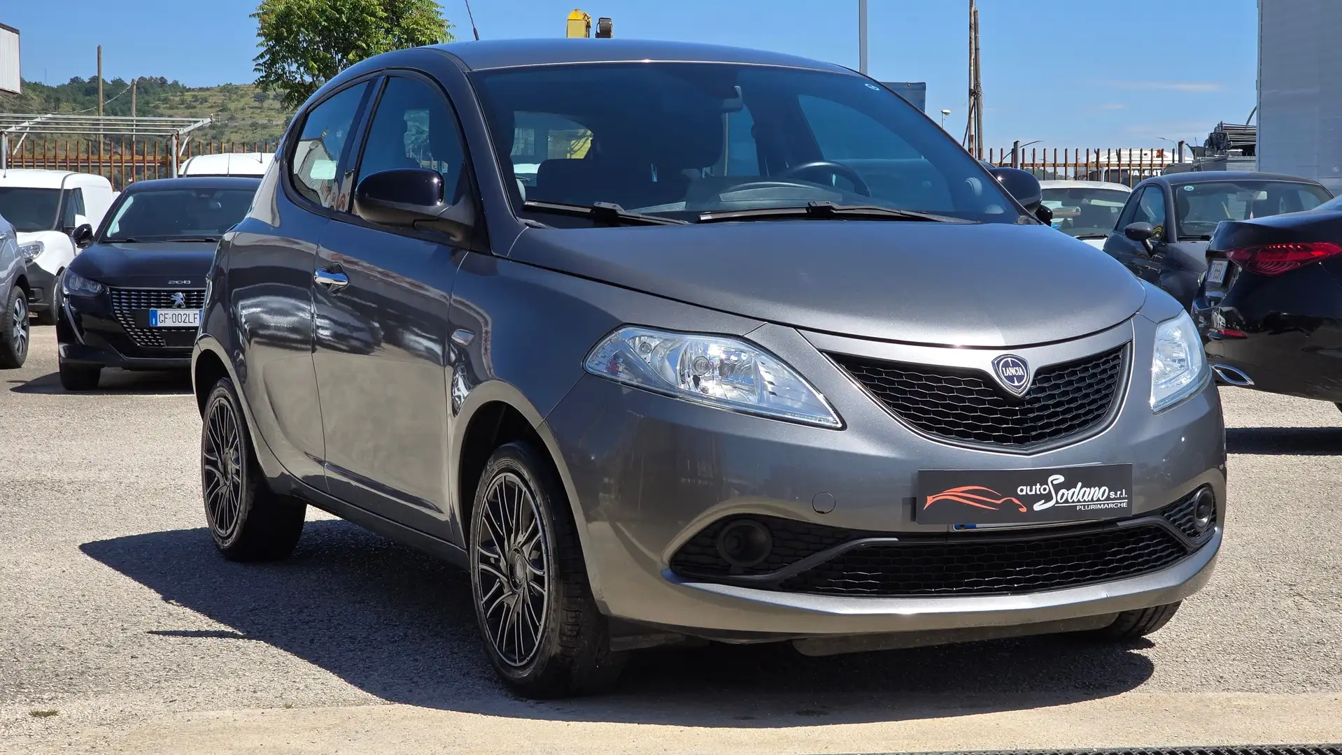 Lancia Ypsilon Ypsilon 1.2 Gold 69cv my18 Gris - 2