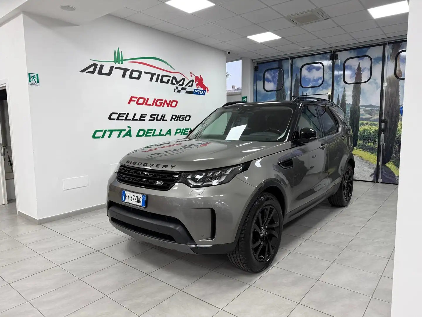 Land Rover Discovery 2.0 sd4 240CV auto N1 AUTOCARRO PREZZO PIU IVA Grijs - 1
