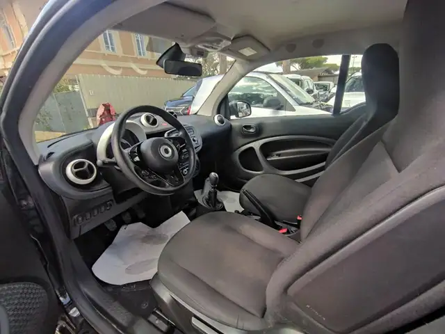 Smart Fortwo view 12