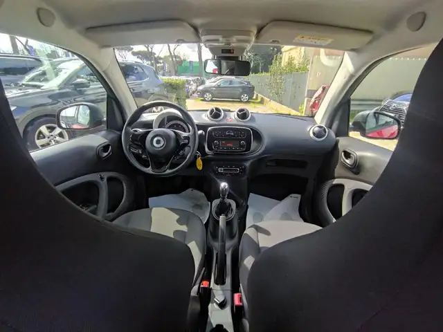 Smart Fortwo view 7