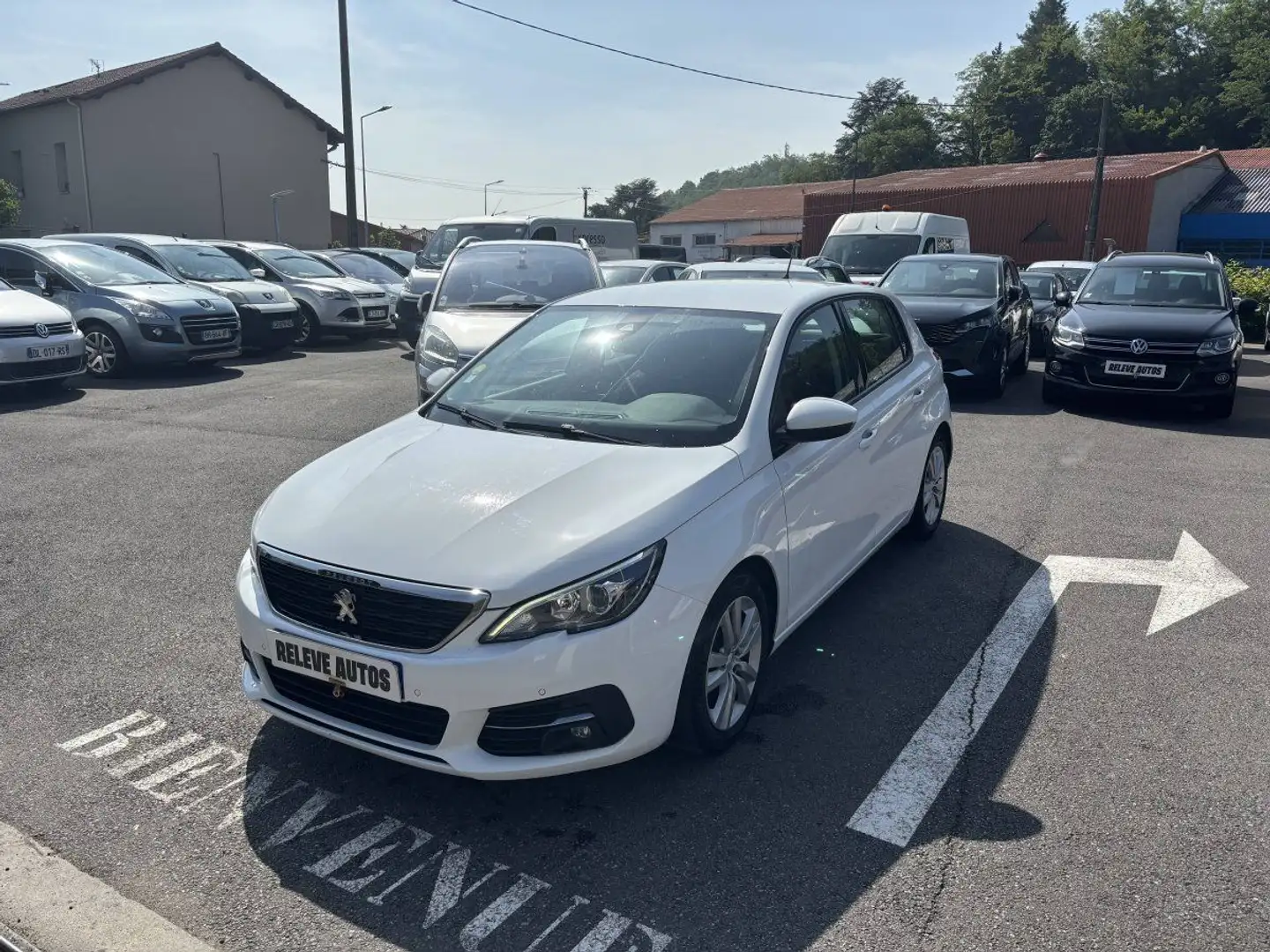 Peugeot 308 II 1.6 BlueHDi 100ch Active Business Blanc - 2
