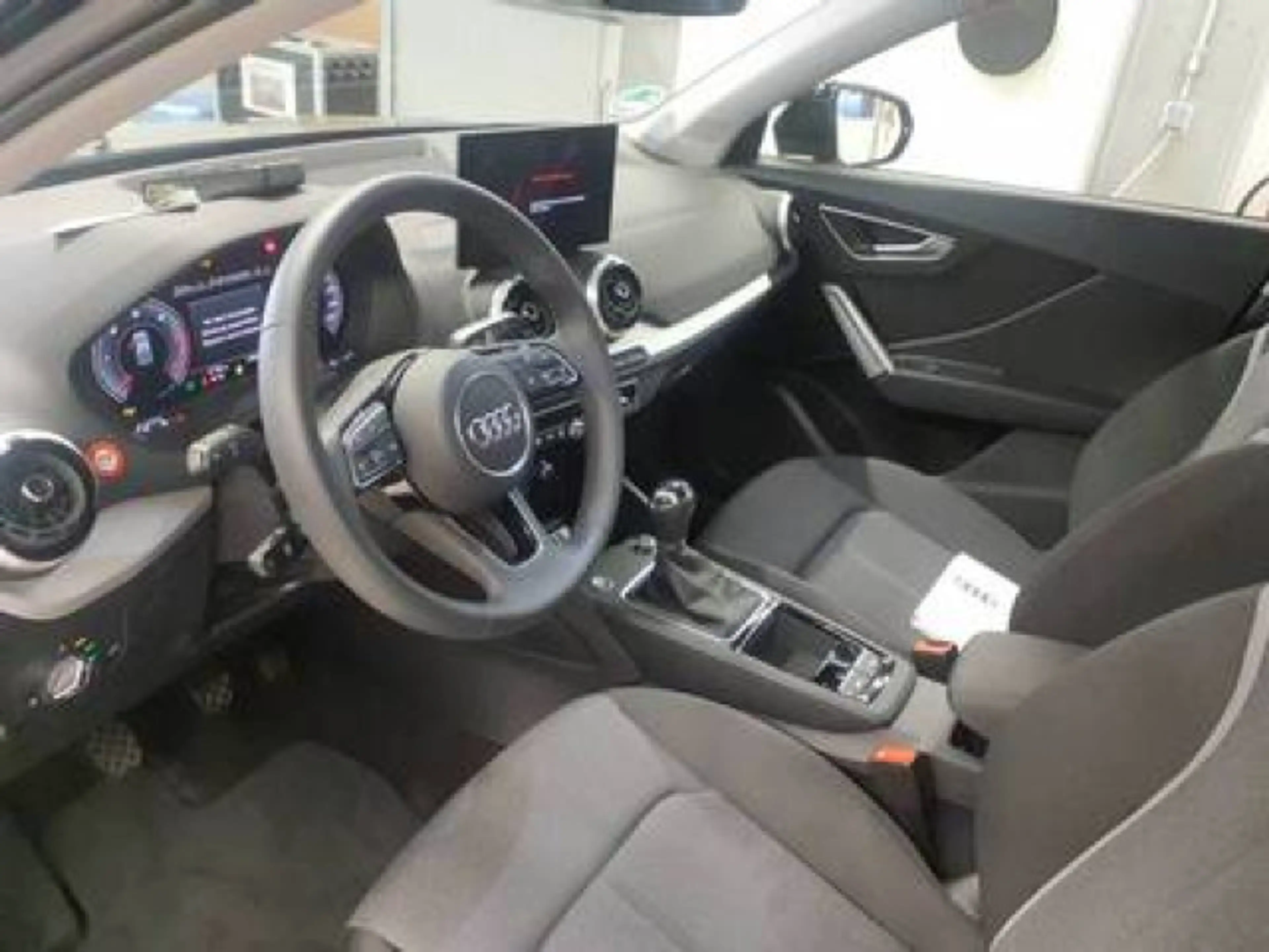 Audi Q2 30 TDI advanced AHK KAM LED NAVI+ SHZ 5J.GAR — photo 5