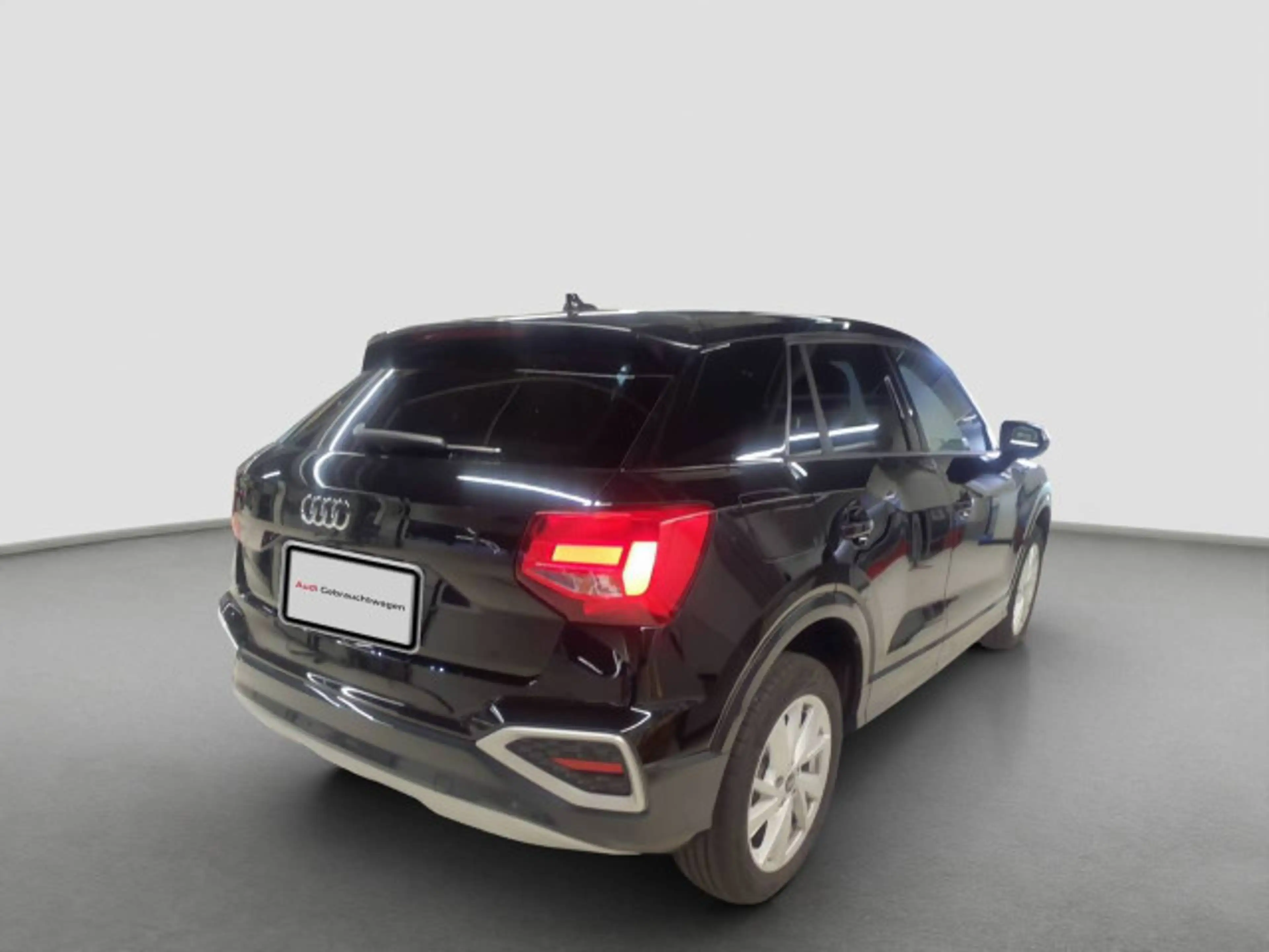 Audi Q2 30 TDI advanced AHK KAM LED NAVI+ SHZ 5J.GAR — photo 4