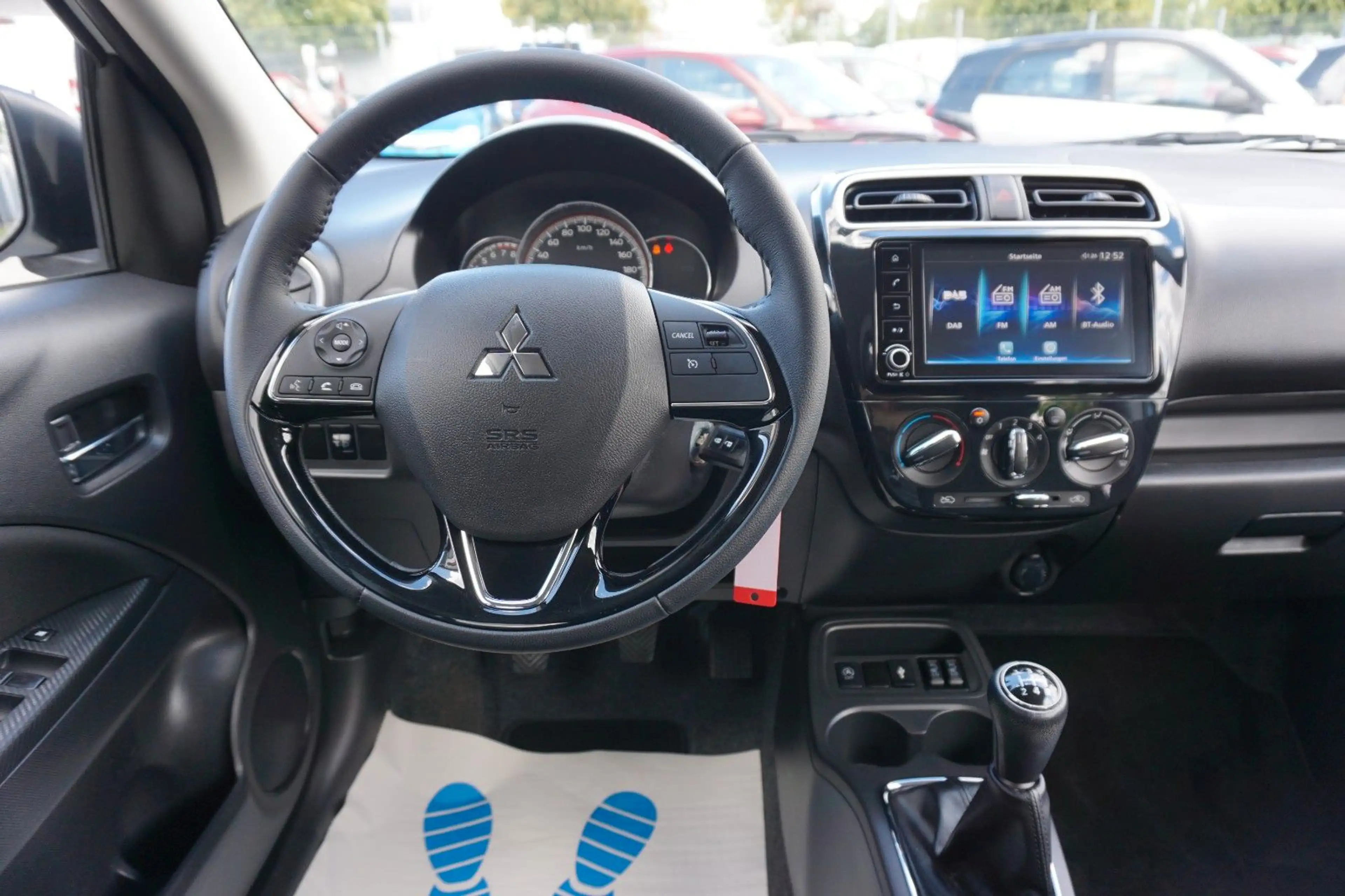 Mitsubishi Space Star Select+ *Kamera*Sitzheizung*Allwetter — photo 6