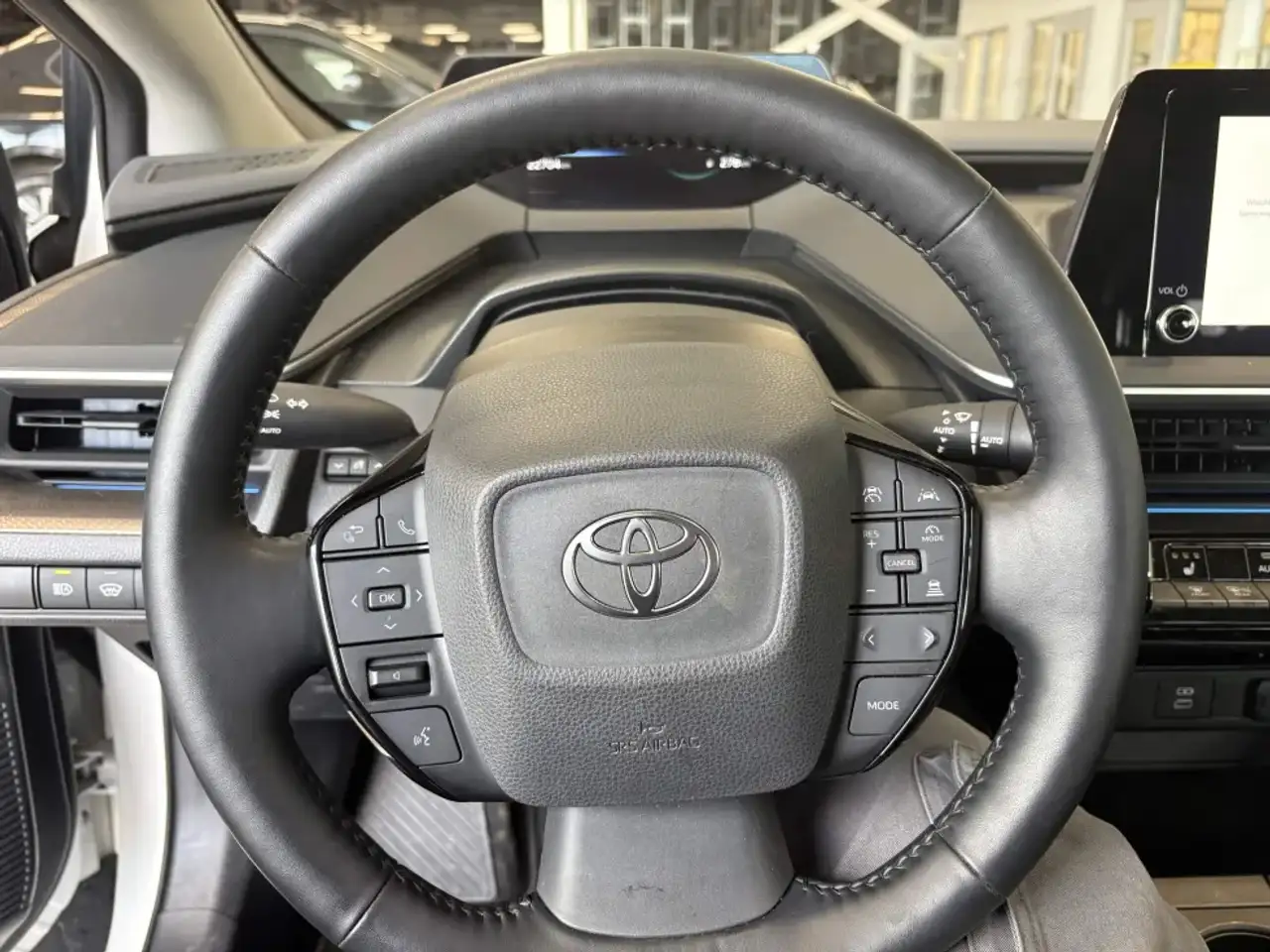 Toyota Prius снимка Toyota Prius