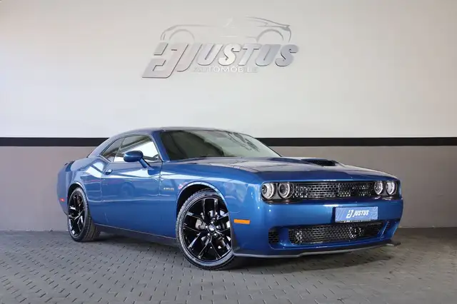 Dodge Challenger 5.7 R/T/KAMERA/BTH/MFL/SHZ/AMBIE/R20