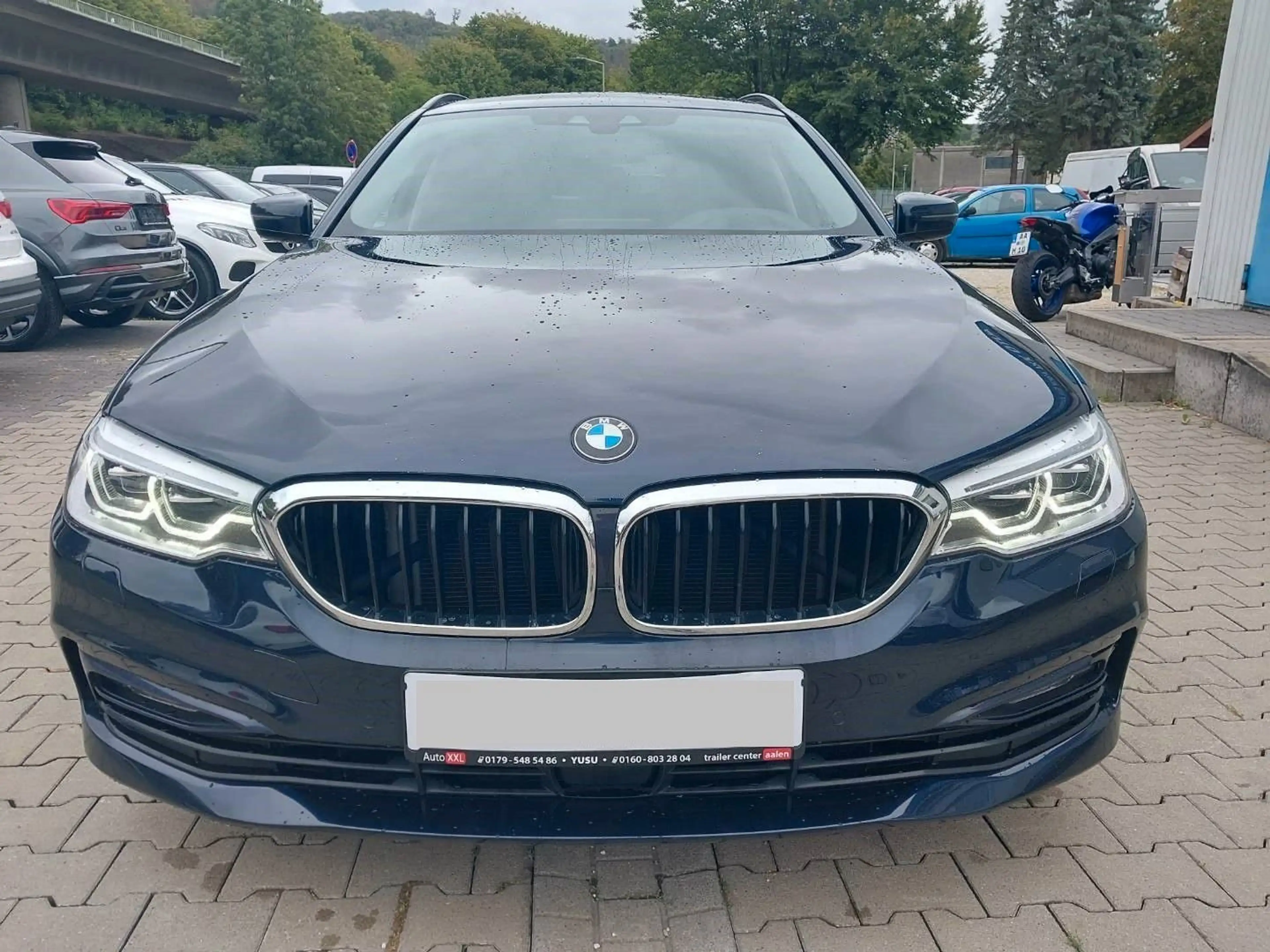 BMW 530 d xDrive Sport Line LEDER/HUD/ACC/SOFTCLOSE — photo 8
