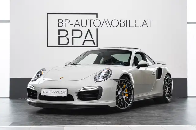 Porsche 991 Turbo S // MEGA AUSSTATTUNG //