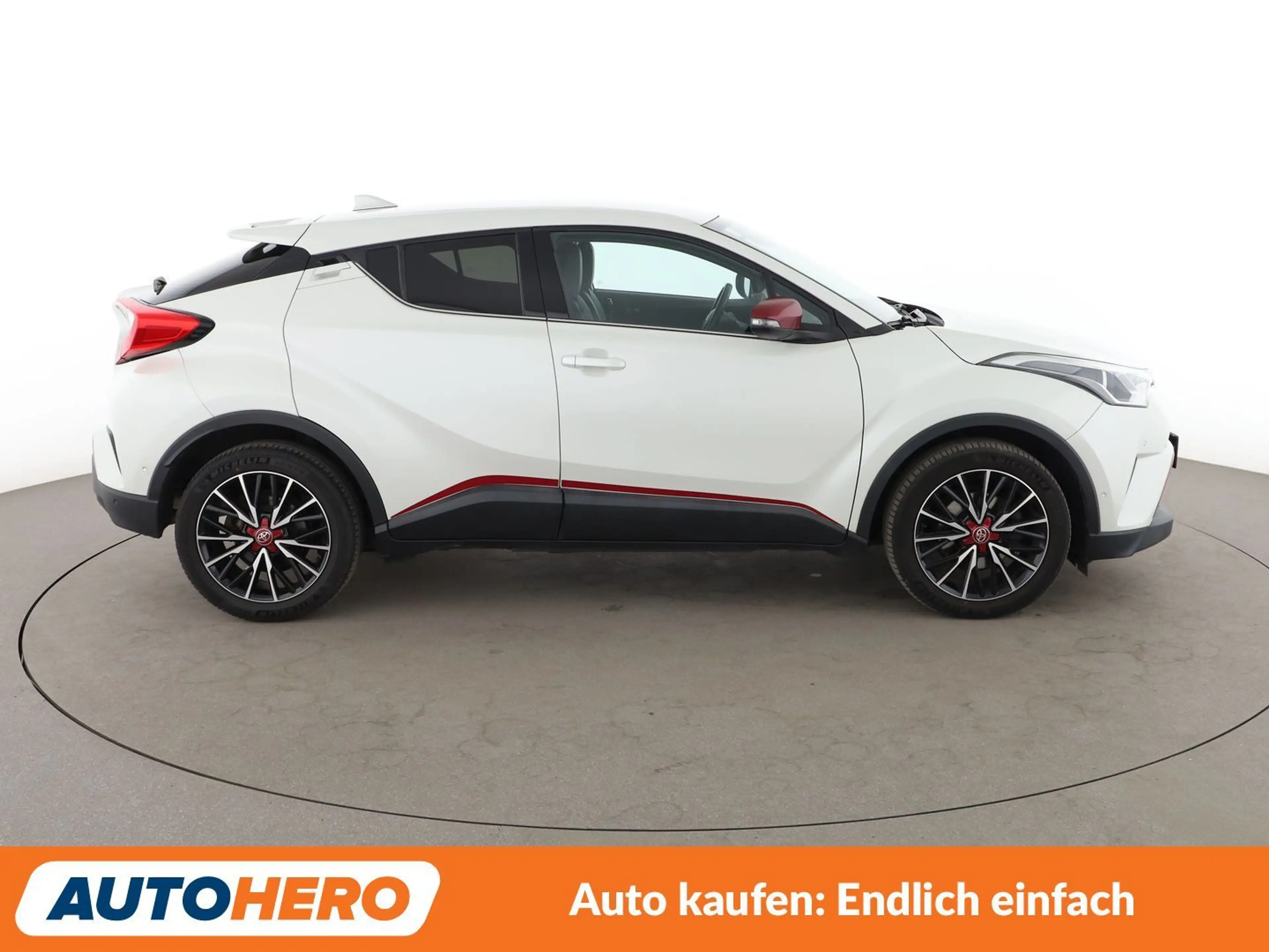 Toyota C-HR 1.2 Turbo Lounge *NAVI*LED*ACC*CAM*PDC*SHZ* — photo 7