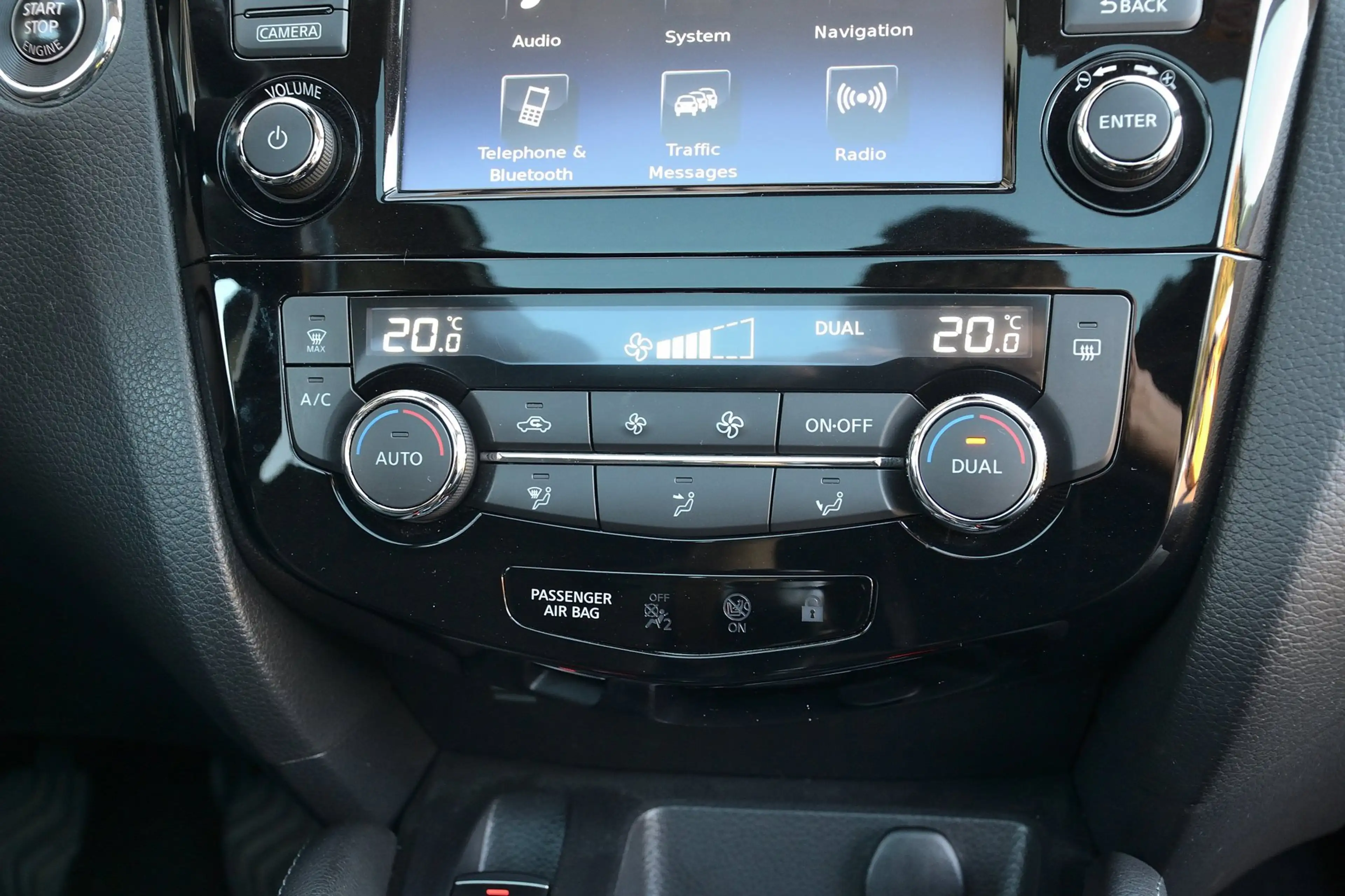 Nissan Qashqai 1.2 N-Connecta | Panoramadak | 360 Camera | Naviga — photo 16