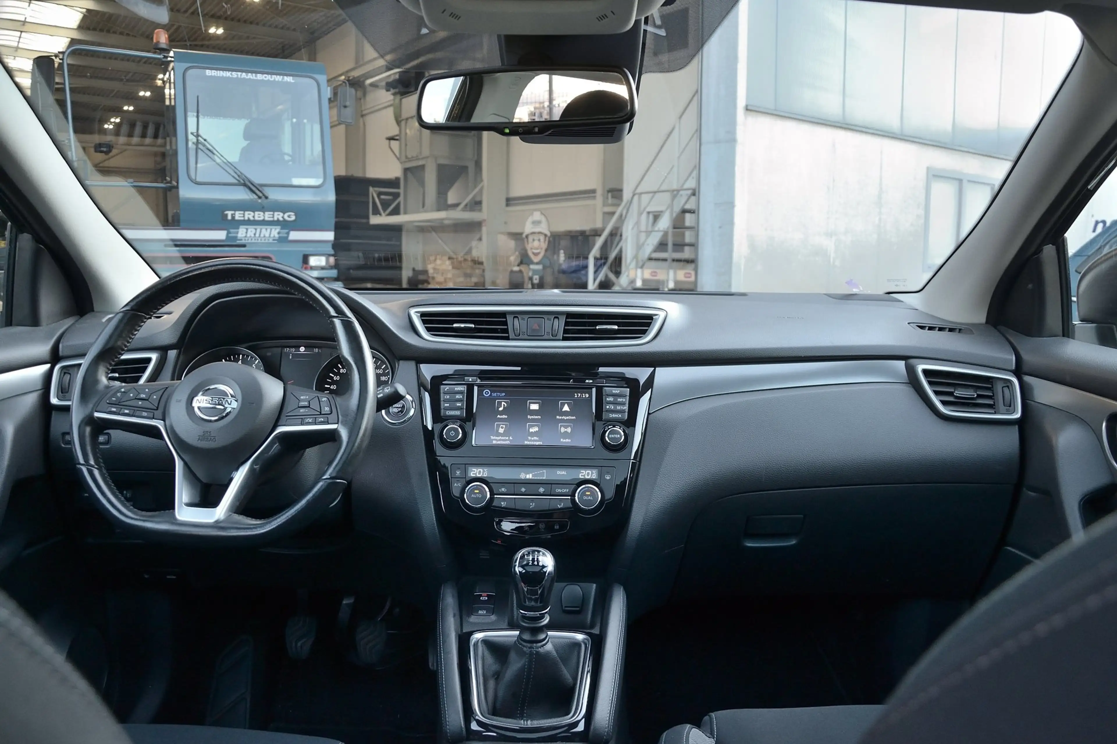 Nissan Qashqai 1.2 N-Connecta | Panoramadak | 360 Camera | Naviga — photo 10