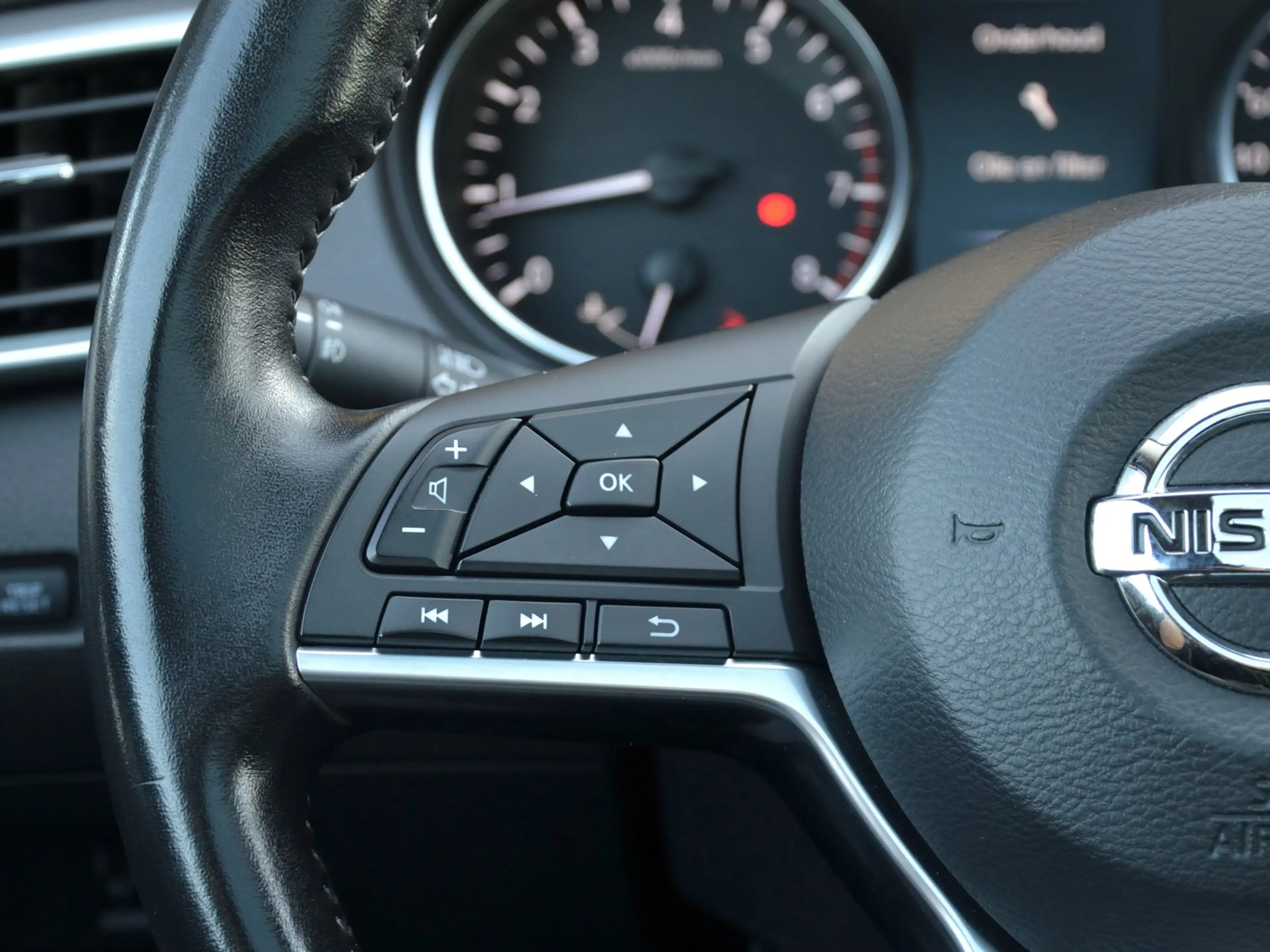 Nissan Qashqai 1.2 N-Connecta | Panoramadak | 360 Camera | Naviga — photo 19