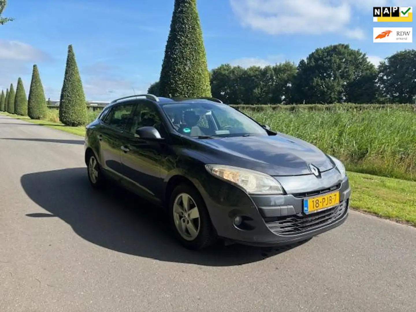 Renault Megane Estate 1.5 dCi Dynamique Navi / Climate / Cruise N Grijs - 1