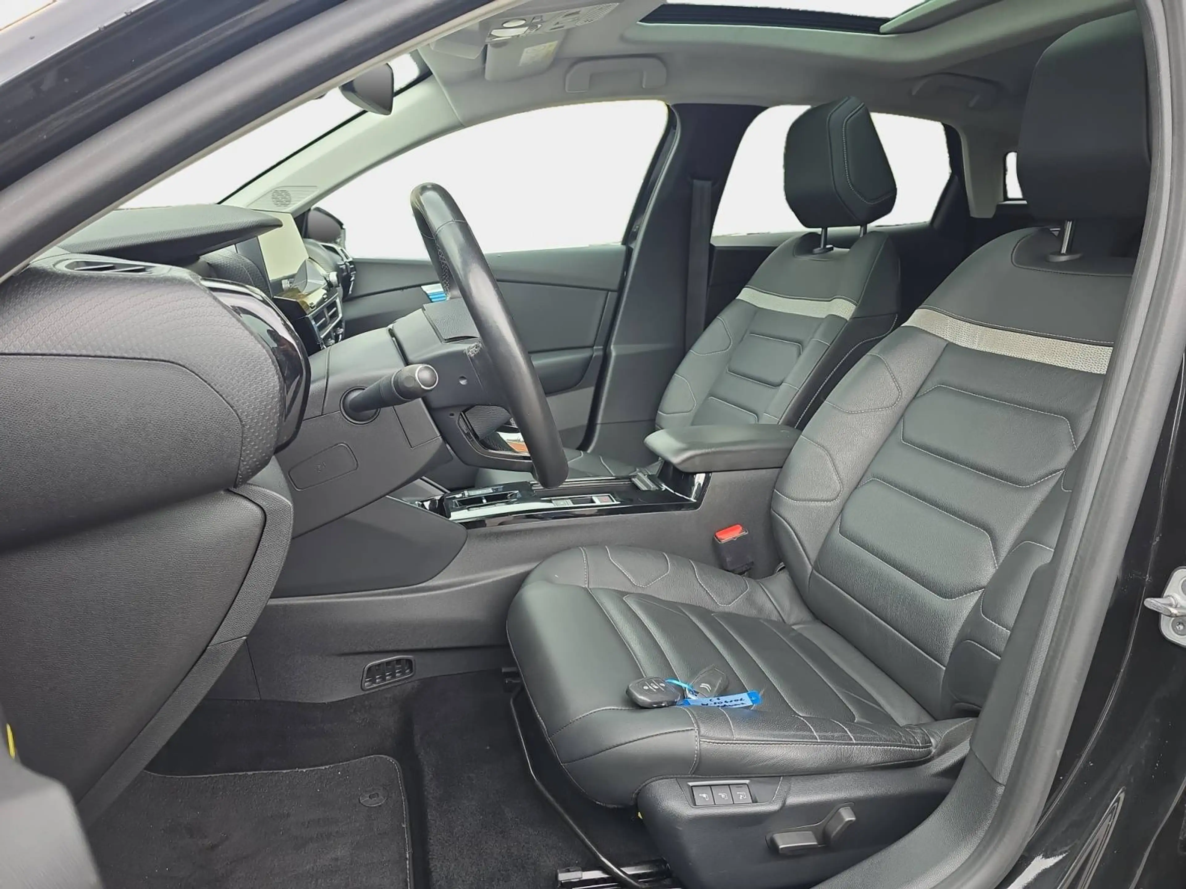 Citroen C4 — photo 10