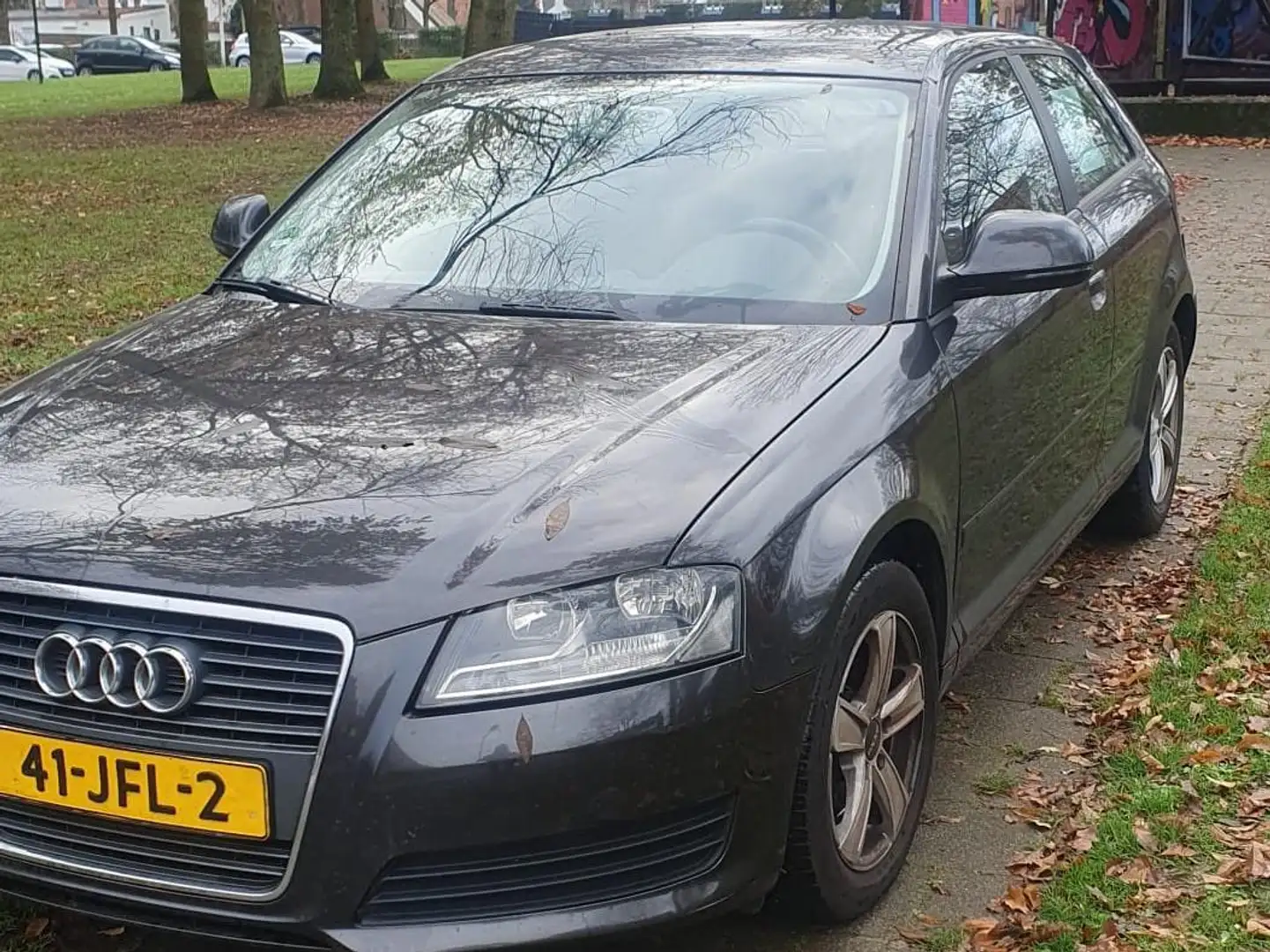 Audi A3 A3 1.4 TFSI Attr. PL Grey - 2