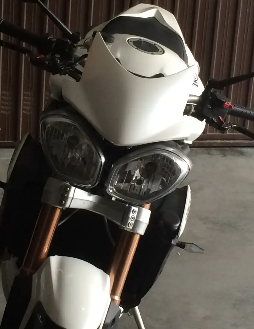 Triumph Speed Triple 1050 - 1