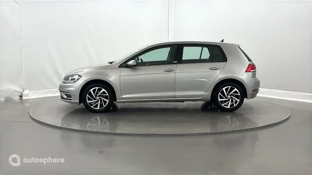Volkswagen Golf view 7