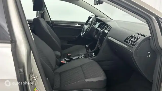 Volkswagen Golf view 15
