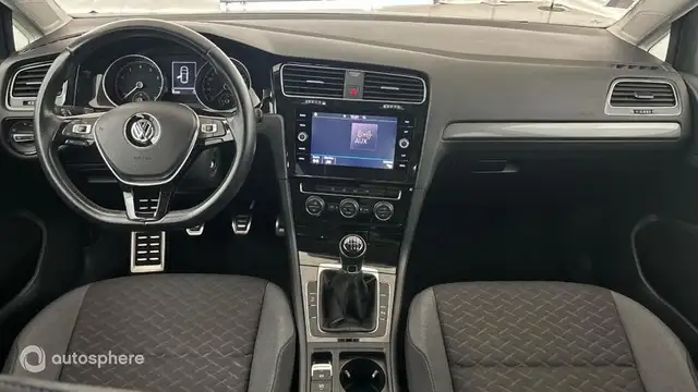 Volkswagen Golf view 11