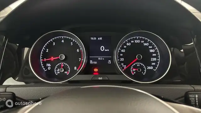 Volkswagen Golf view 10