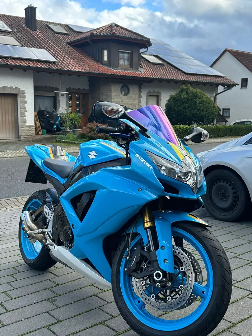 Suzuki GSX-R 750 plava - 2