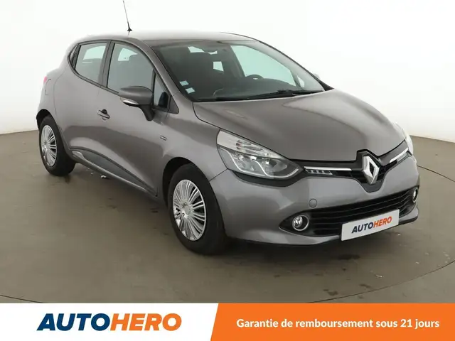 Renault Clio view 8