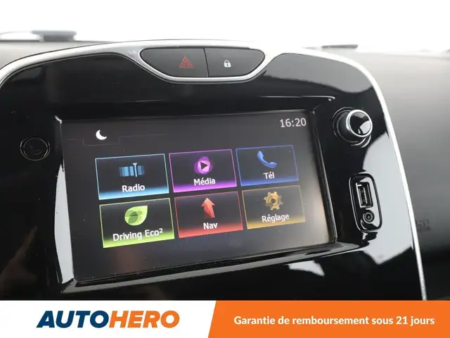 Renault Clio view 21