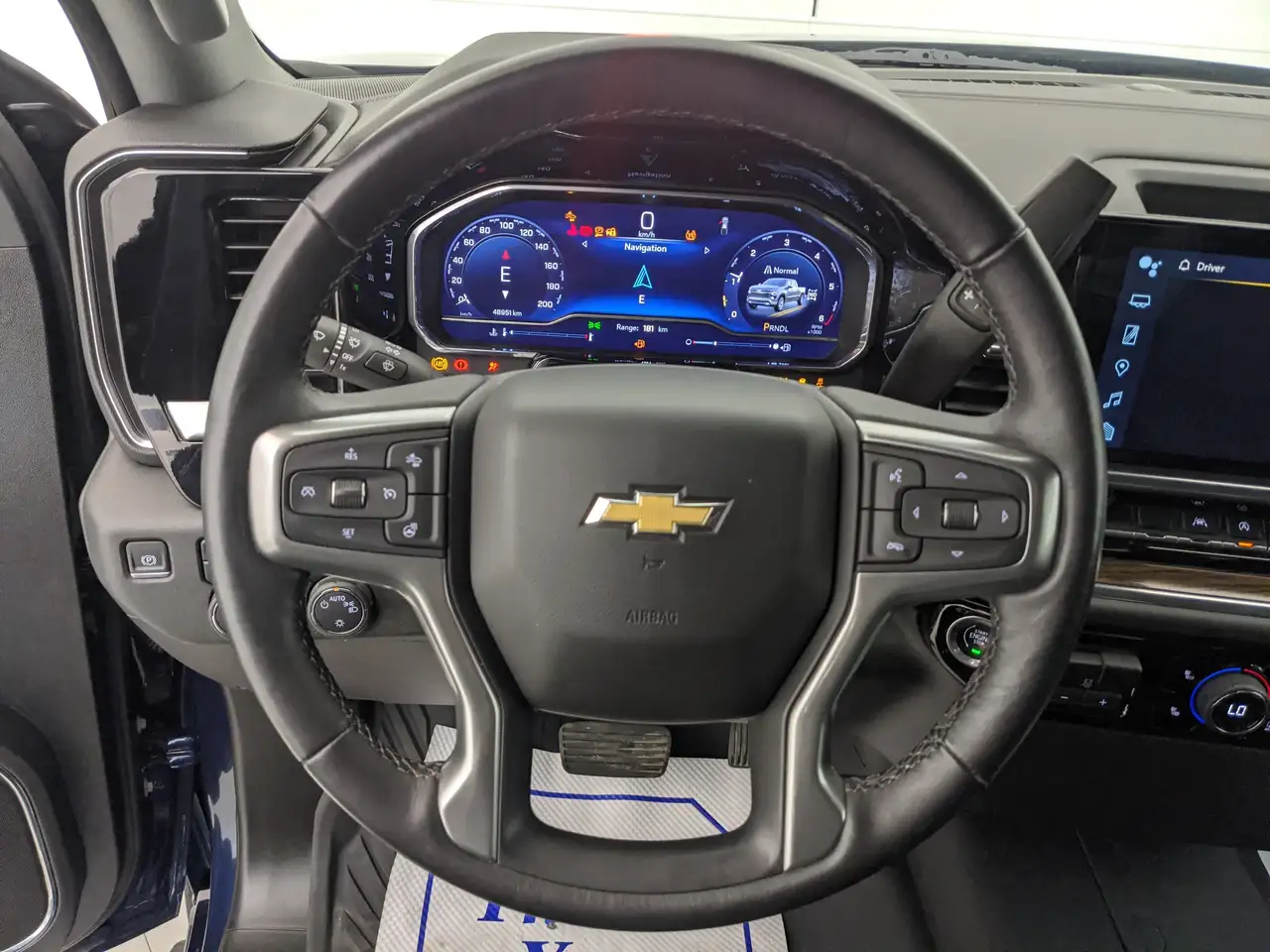 Chevrolet Silverado 1500 снимка Chevrolet Silverado 1500