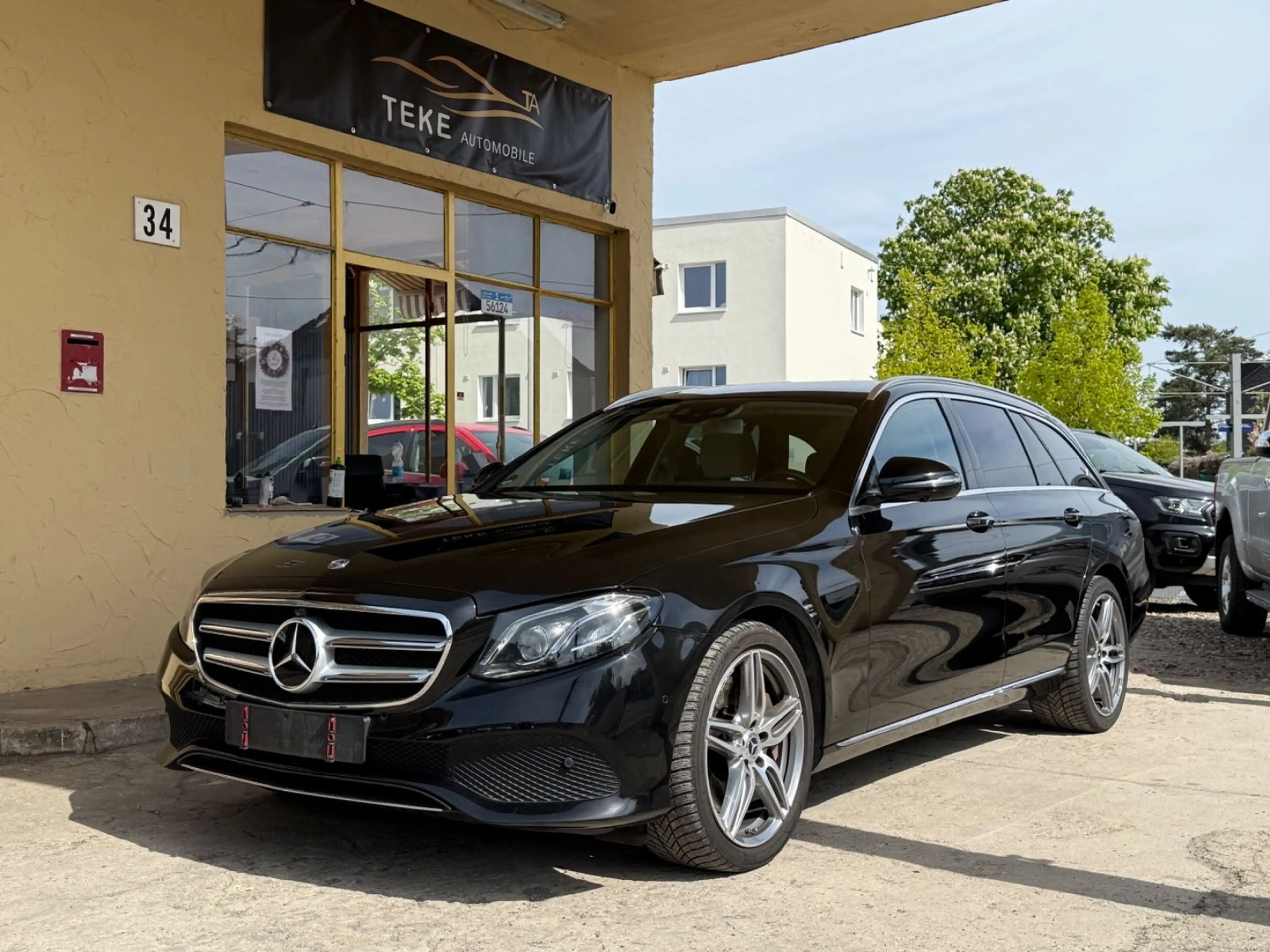 Mercedes-Benz E 400 E 4Matic Sitzheizung\Kühlung|Memory|Widescreen|