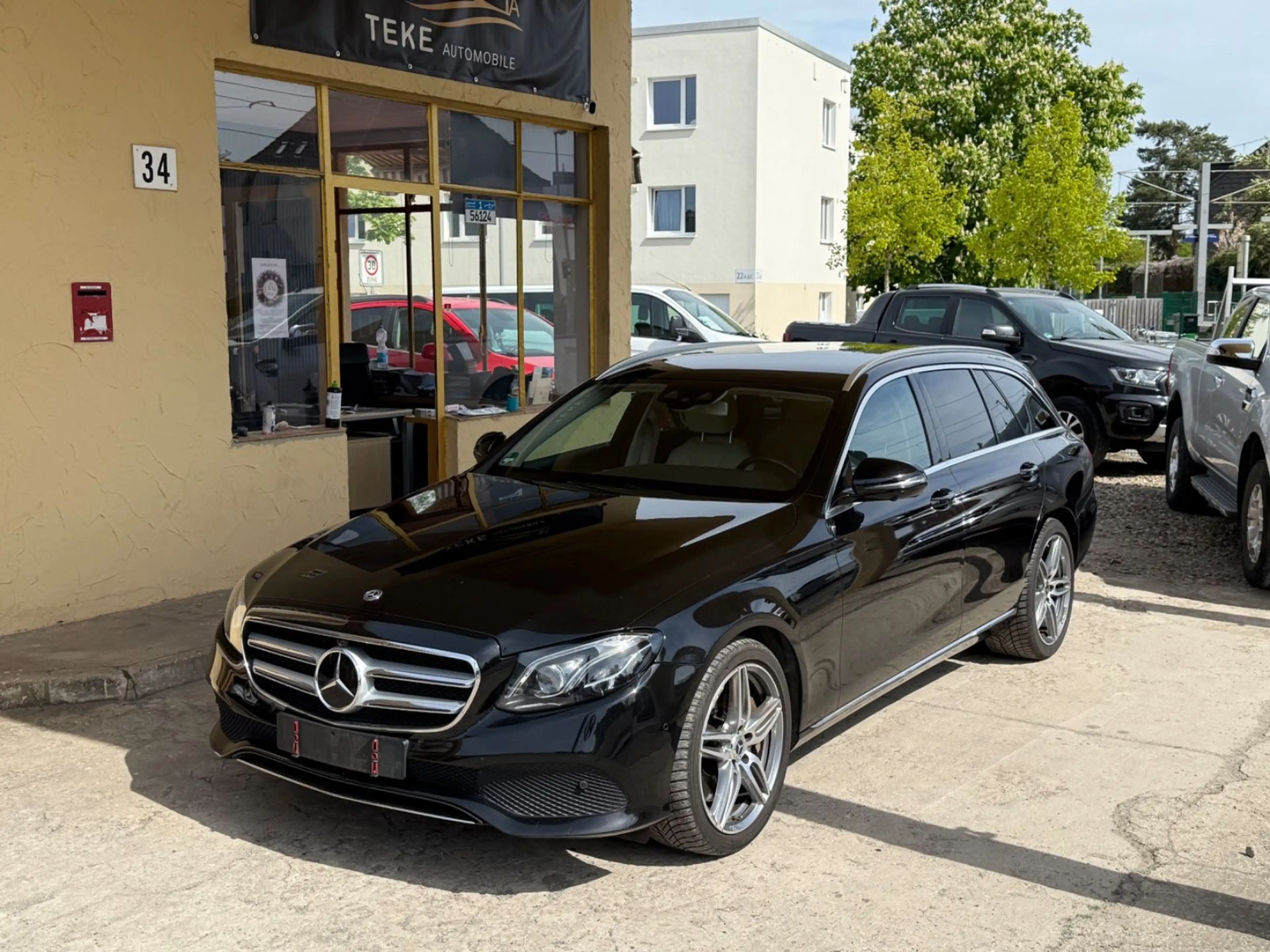 Mercedes-Benz E 400 E 4Matic Sitzheizung\Kühlung|Memory|Widescreen| — photo 2