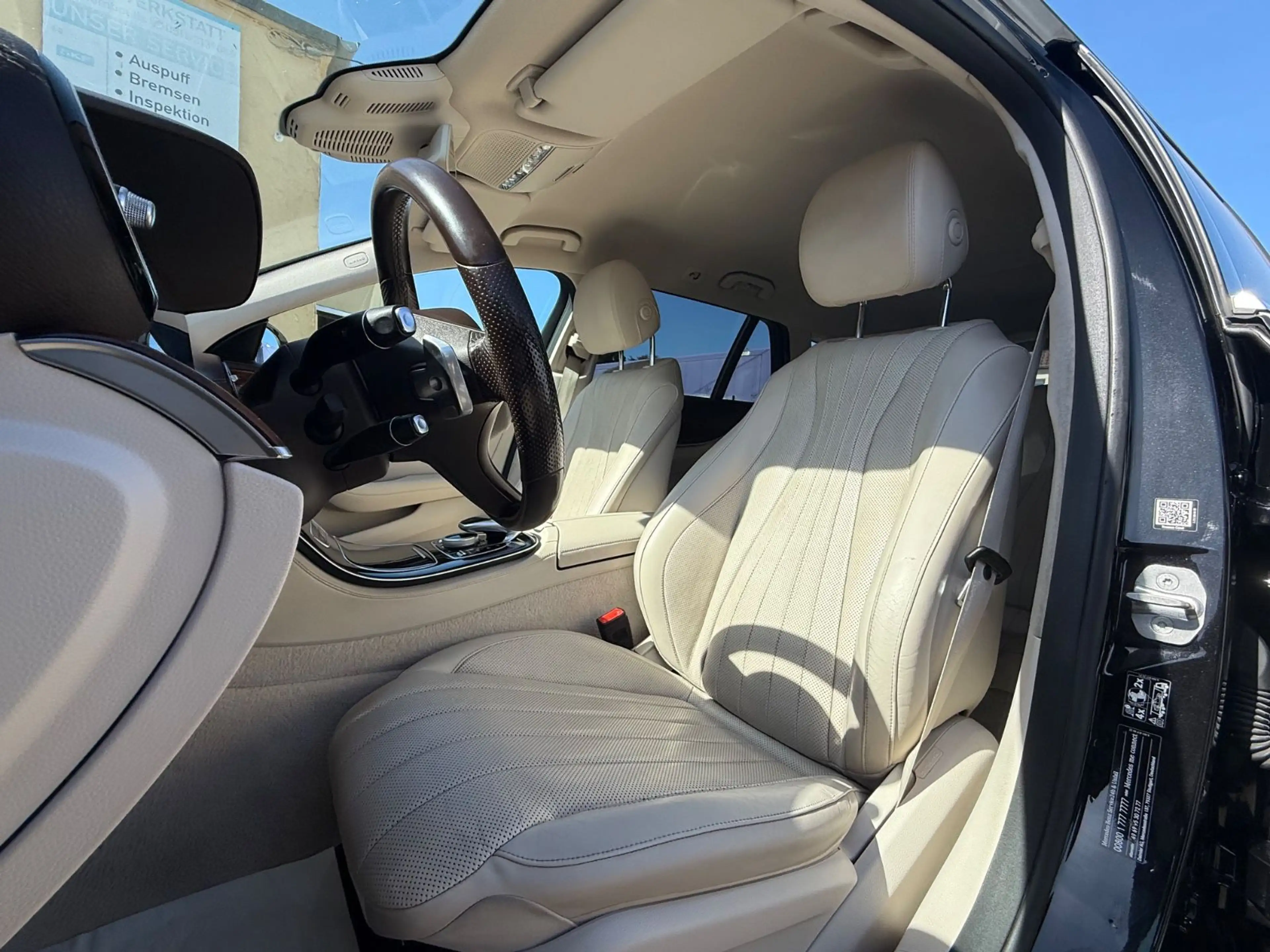 Mercedes-Benz E 400 E 4Matic Sitzheizung\Kühlung|Memory|Widescreen| — photo 9