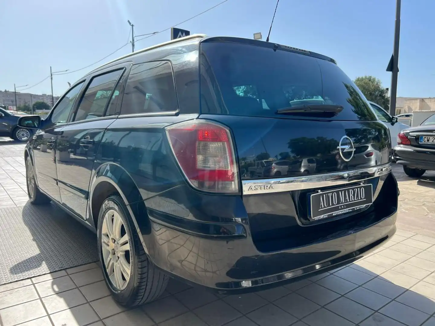Opel Astra 1.7 cdti Cosmo esp 101cv FL Nero - 2
