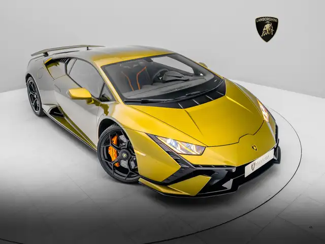 Lamborghini Huracan view 13