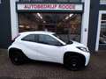 Toyota Aygo X 1.0 VVT-i 5-Drs Black Edition DEALER ONDERHOUDEN,T Weiß - thumbnail 1