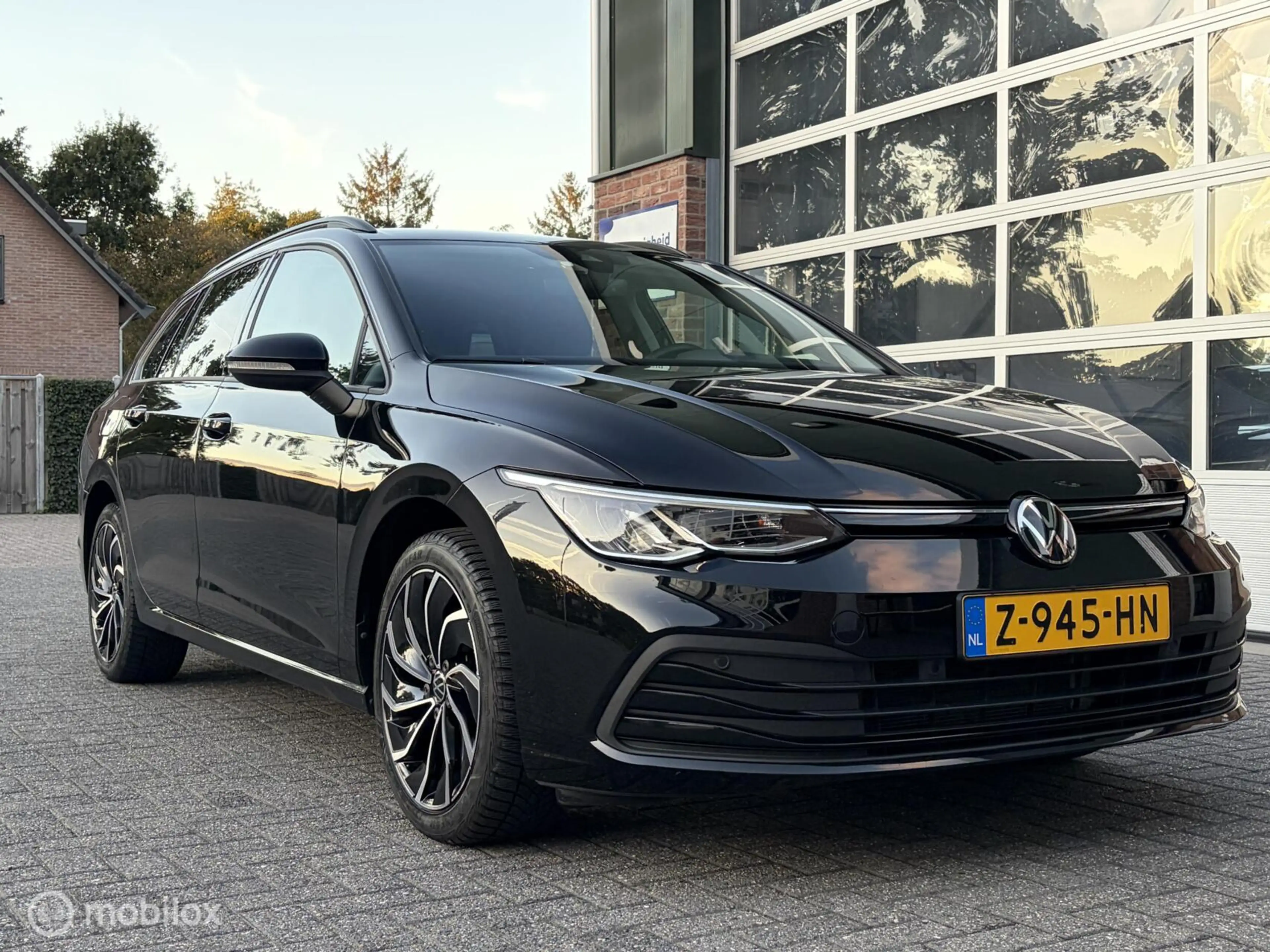 Volkswagen Golf Variant 1.5 TSI Life Business|Trekhaak|Parkeersensoren|Sfe — photo 2
