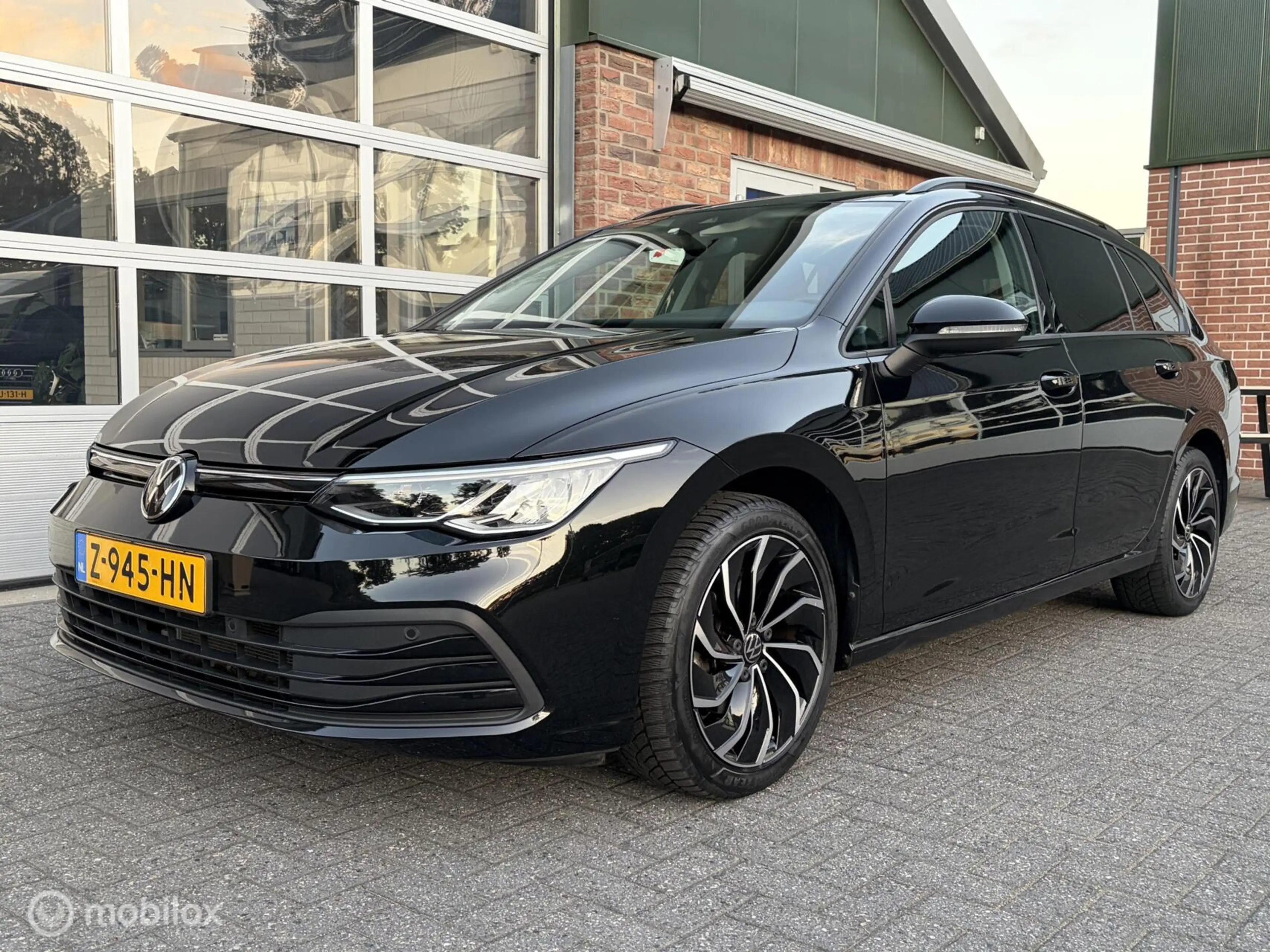 Volkswagen Golf Variant 1.5 TSI Life Business|Trekhaak|Parkeersensoren|Sfe — photo 9