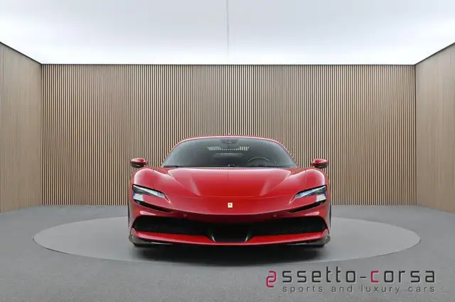 Ferrari SF90 Stradale view 7