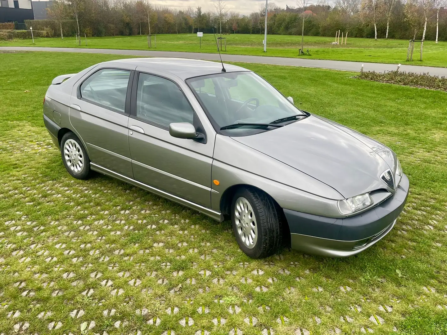 Alfa Romeo 146 ti 2.0 twin spark Argintiu - 2