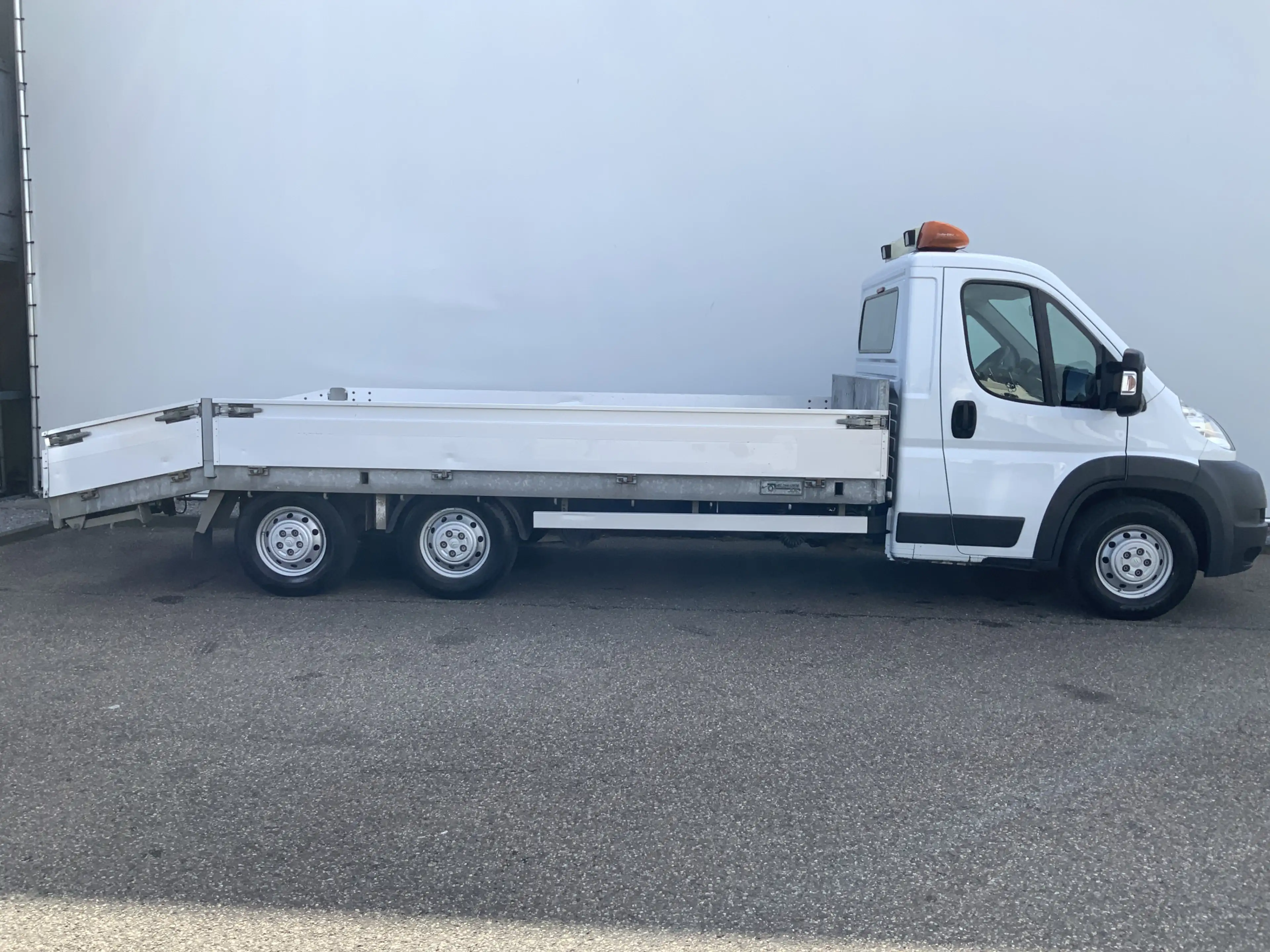 Citroen Jumper 35 3.0 HDI L3 & Veldhuizen P37-4 .4700 kg 3 Zits B — photo 11